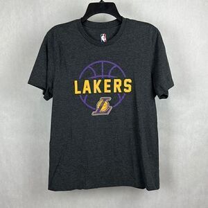 LA Lakers T-shirt Size Large Los Angeles NBA
